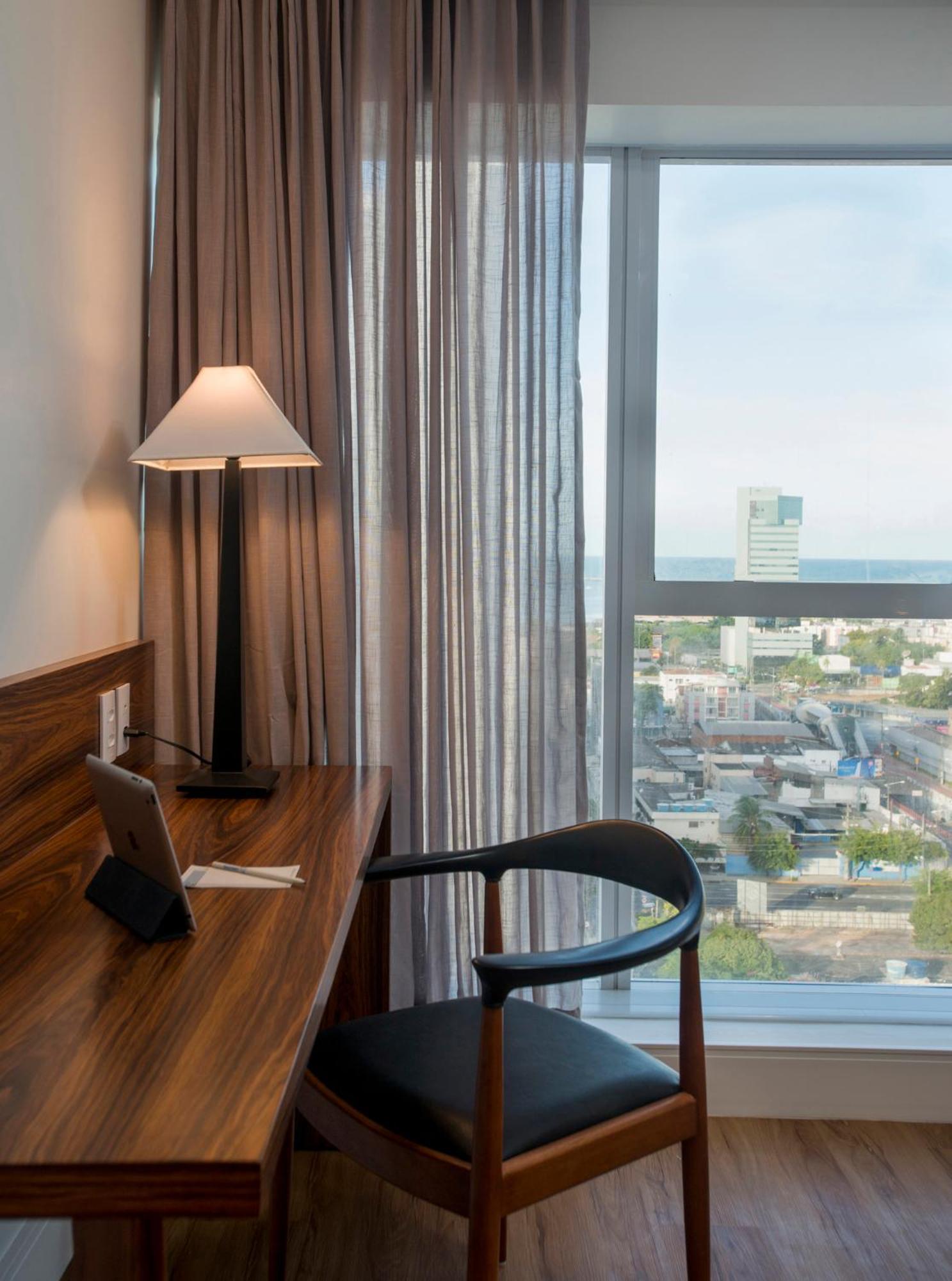 Hotel Luzeiros Recife Zewnętrze zdjęcie A room at the hotel