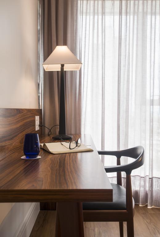 Hotel Luzeiros Recife Zewnętrze zdjęcie A table lamp